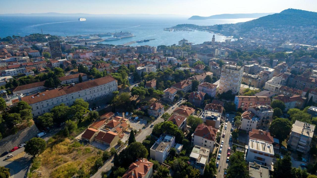 Apartment Sanja&Sunce Split Exterior photo